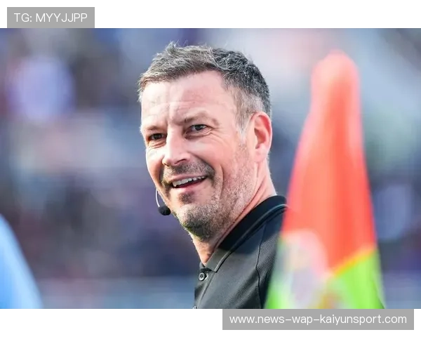 克拉滕伯格:英超手球规则无法改进 VAR只会让问题更加复杂 克拉滕伯格:英超手球规则无法改进 VAR只会让问题更加复杂