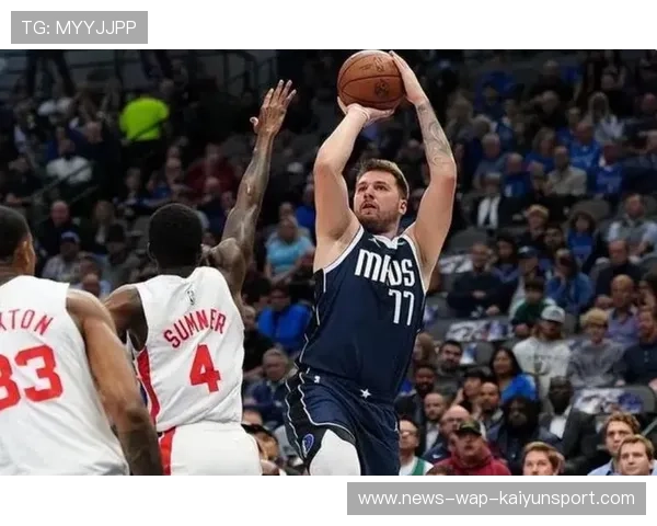 独行侠外线熄火成败笔!末节三分失准葬送胜机 独行侠外线熄火成败笔!末节三分失准葬送胜机